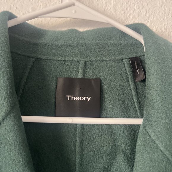 Theory Sileena Wool-Cashmere Overlay Coat in Spruce Size Medium Green - Picture 2 of 4